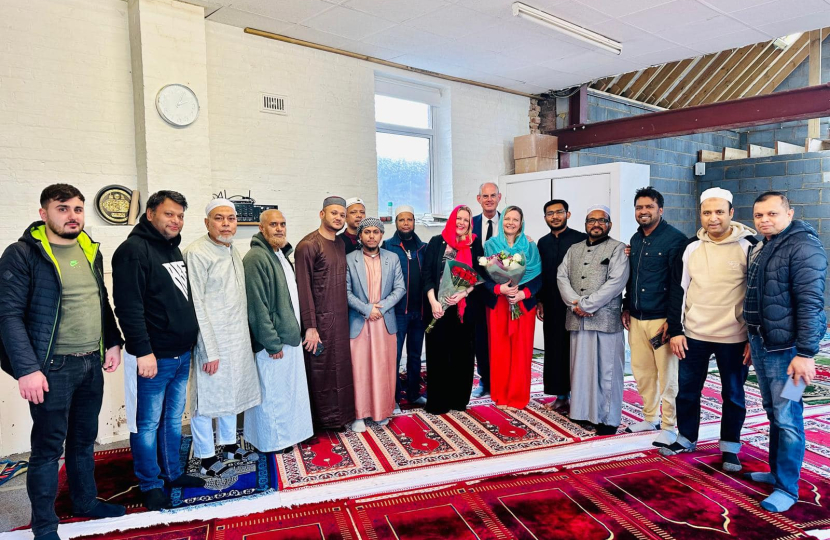 Mims Davies MP joins Burgess Hill Mosque