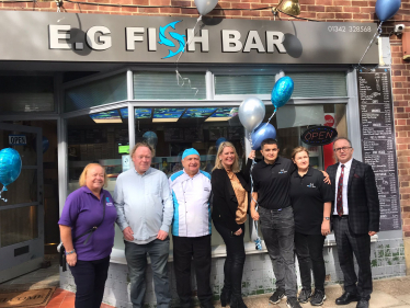Mims Davies MP opens the new EG Fish Bar in East Grinstead